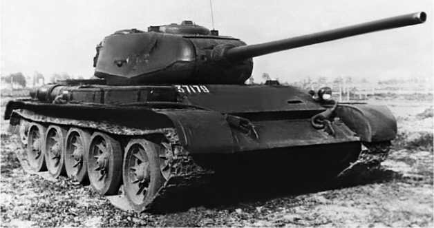 Танки мира, журнал №1 с моделями Т-34/85 и Pz.IV