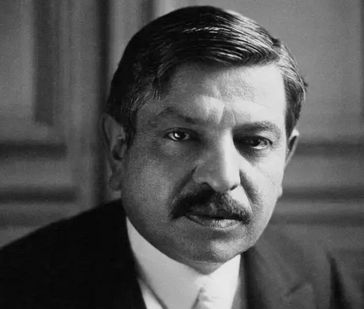 Пьер Лаваль. Глава радикальной партии Франции вплоть до 1938 года. Взято из поисковика Yandex.