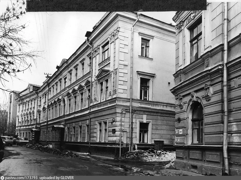 Потаповский переулок, дом 5, строение 2, 1979 – 1982 г. Источник: архив ЦИГИ.
