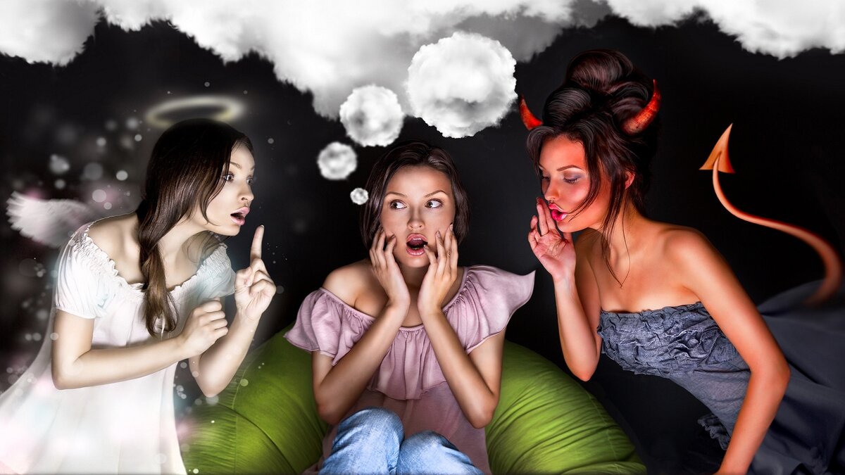 Все негативные мысли превращаются в мрачные сценарии жизни и с легкостью воплощаются в реальную жизнь благодаря систематическим размышлениям  о них