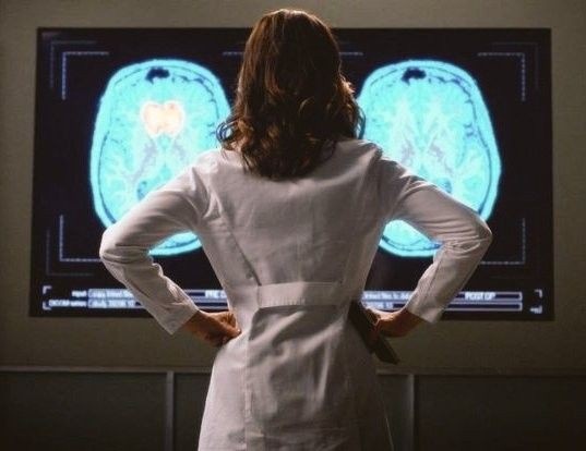 "Впервые мы выявили изменения в областях мозга, которые отвечают за контроль сердца и эмоций связанные с такоцубо"-Доктор Хилал Хан, Абердинский университет