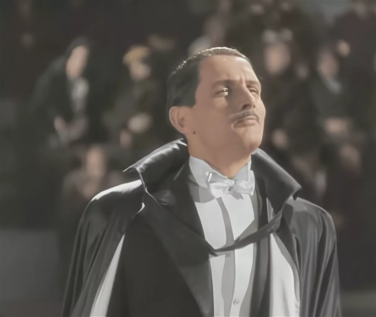 ПАВЕЛ МАССАЛЬСКИЙ В ФИЛЬМЕ "ЦИРК" источник фото-свободные источники