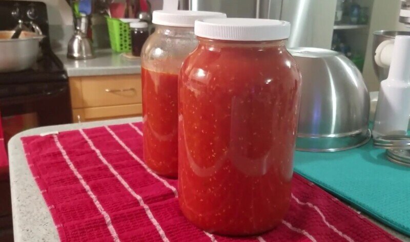 Рецепт приготовления томатного сока на зиму из помидор через мясорубку | Домашние условия