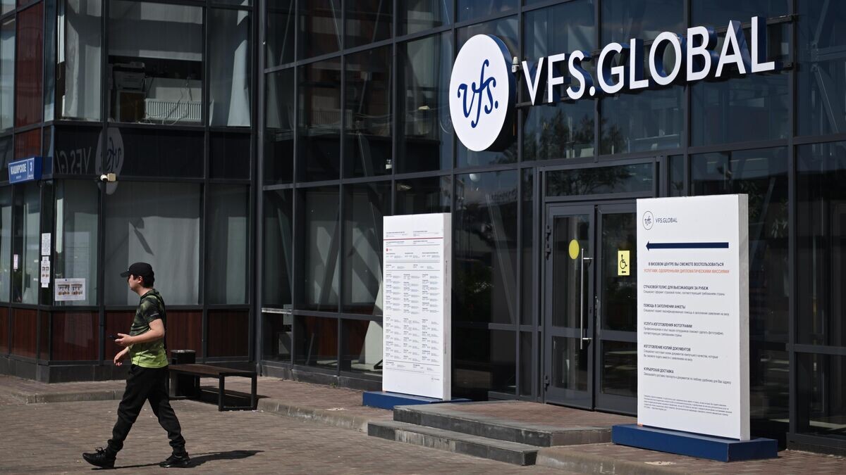    Визовый центр компании VFS Global в Москве© РИА Новости / Павел Бедняков