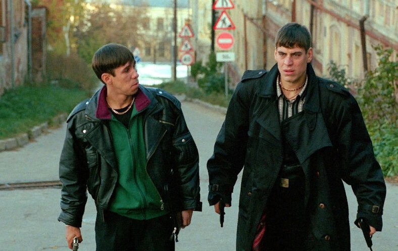 Кадр из фильма ЖМУРКИ