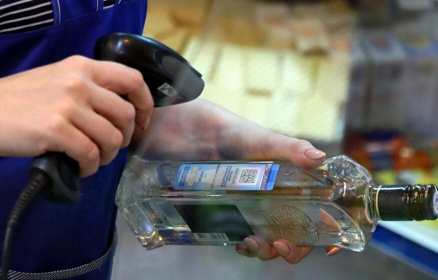    В России резко упали продажи крепкого алкоголя