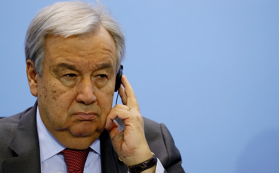 Трудная жизнь у Генерального секретаря ООН, приходится договариваться со всеми, кто его утвердил на высоком посту