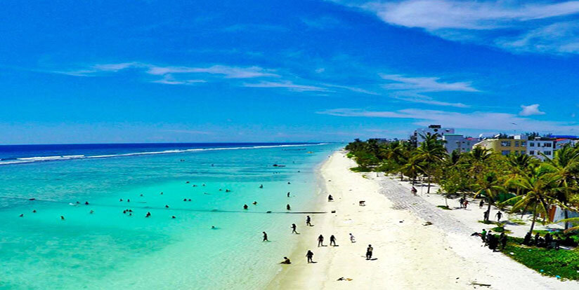 Мальдивы, архипелаг нетронутых островов в Индийском океане, является синонимом тропического рая.