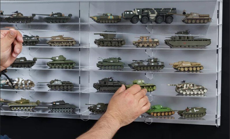 Уже пора или не пора раскрывать заветные ящички и коробочки с запасами?