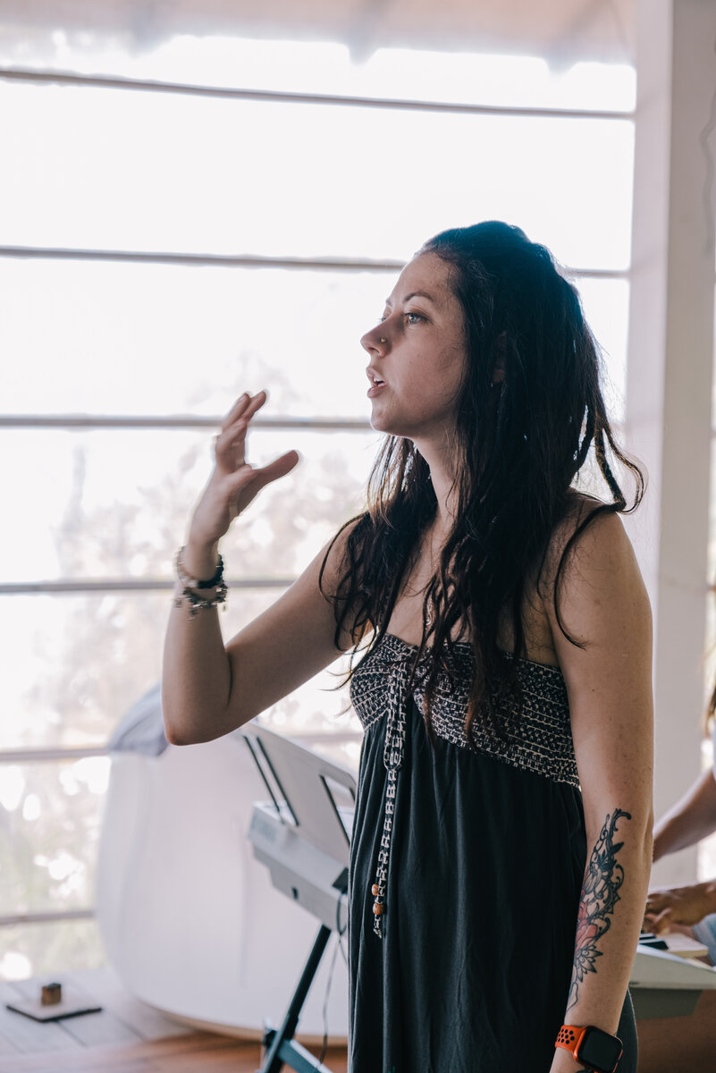 в процессе работы с учениками