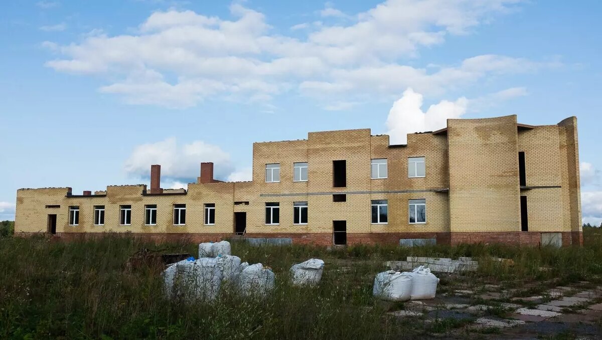     Первоначально объект должны были сдать еще в 2014 году.