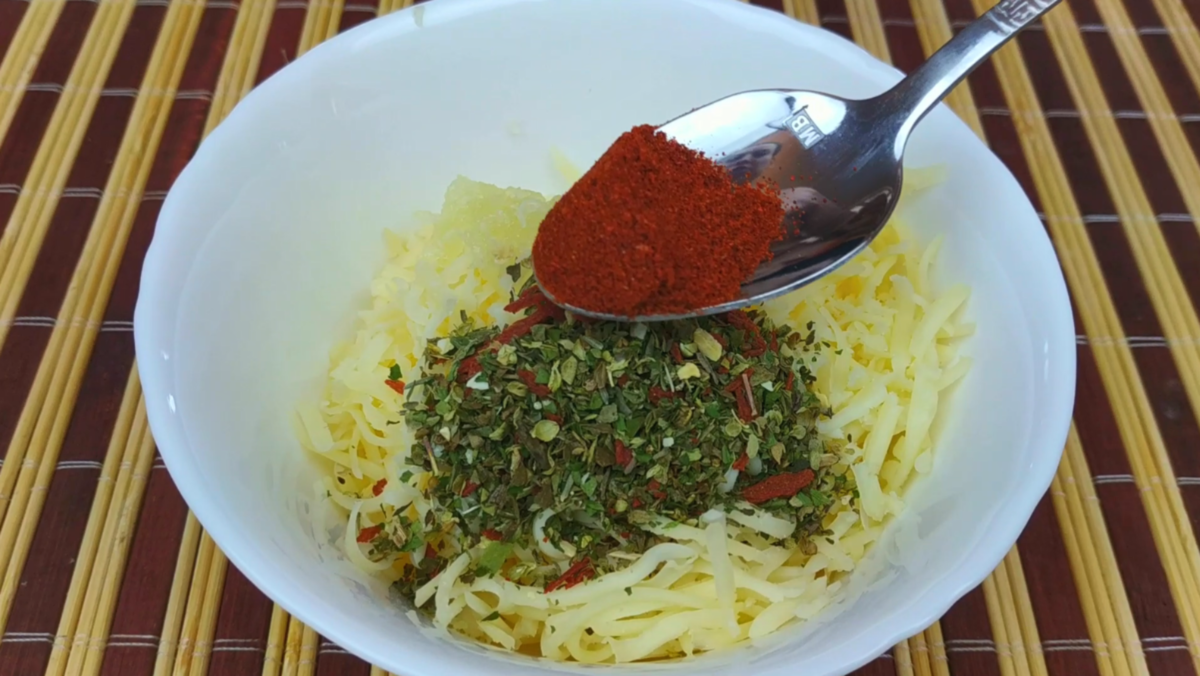 Запеченные кабачки со специями и сыром