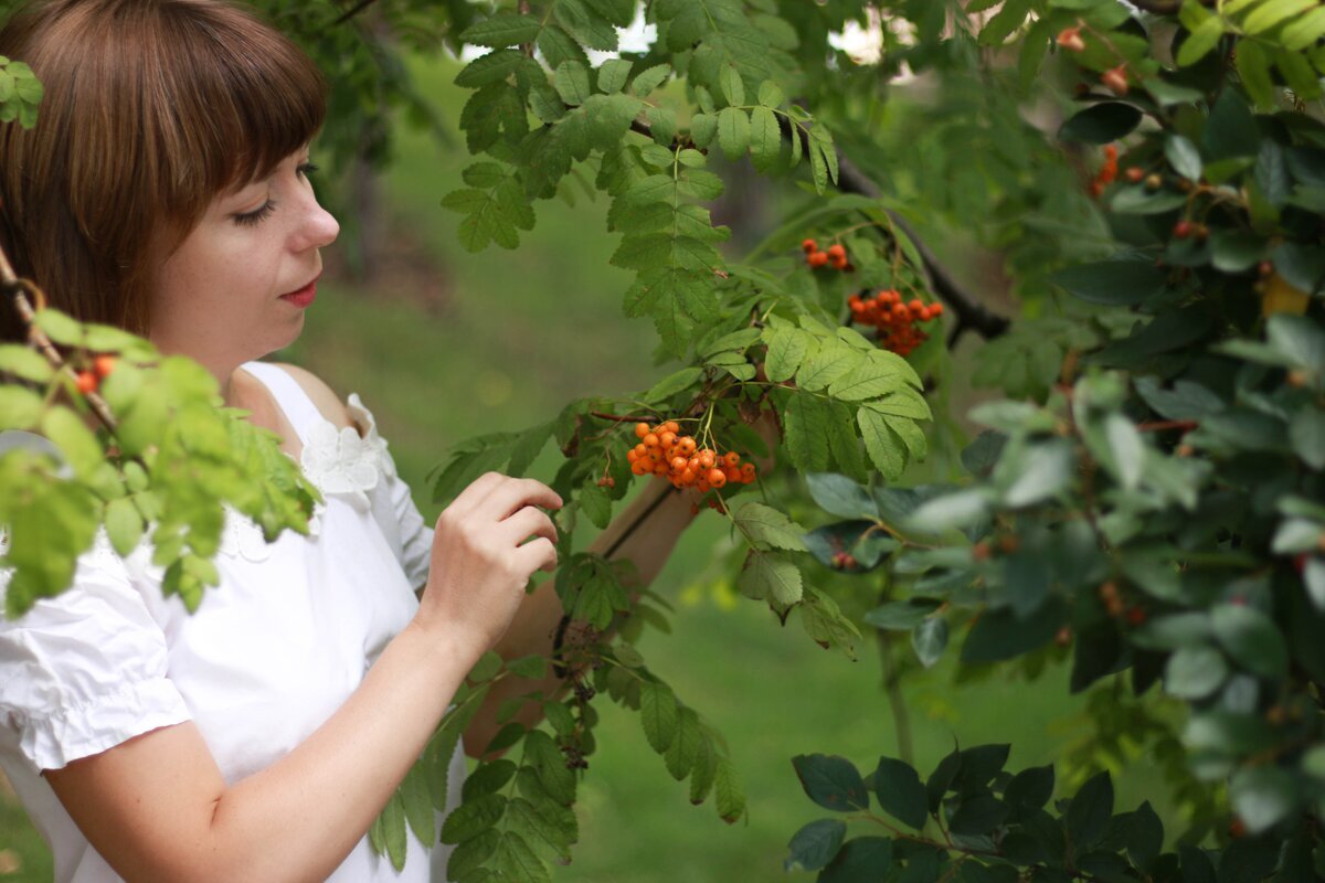 На фото автор канала