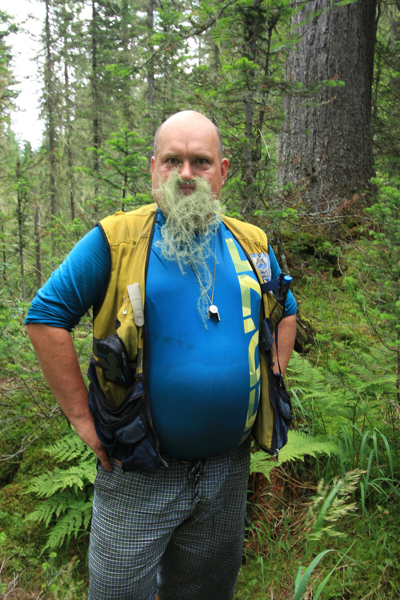 Я в своей боевой жилетке)