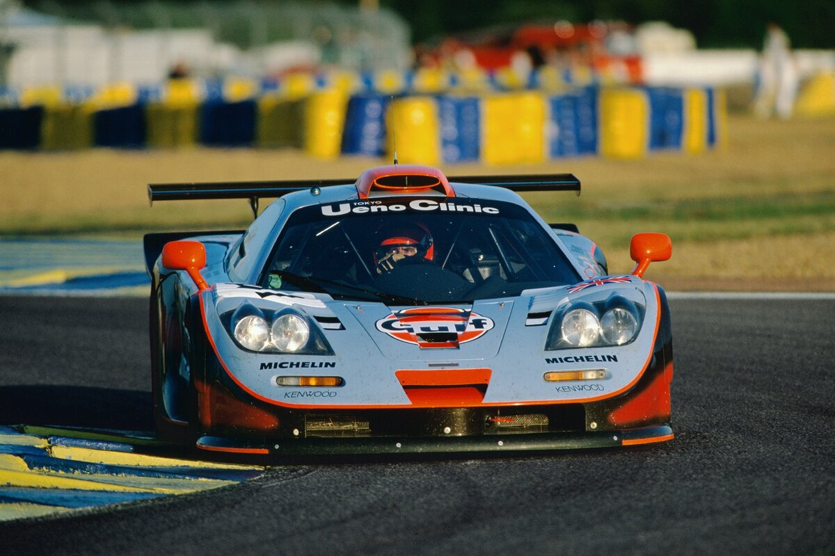 MCLAREN f1 GTR Orange