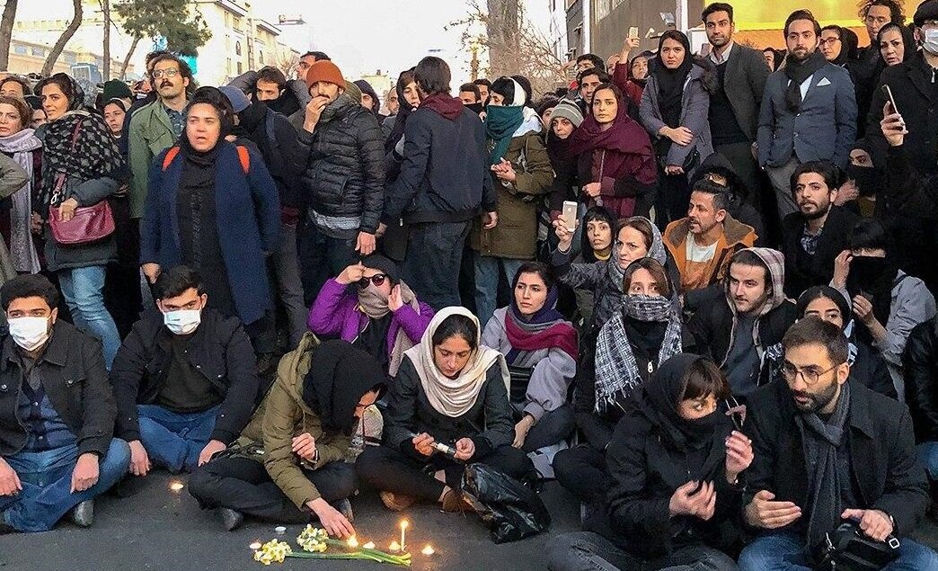 Траурный митинг иранских студентов в Тегеране