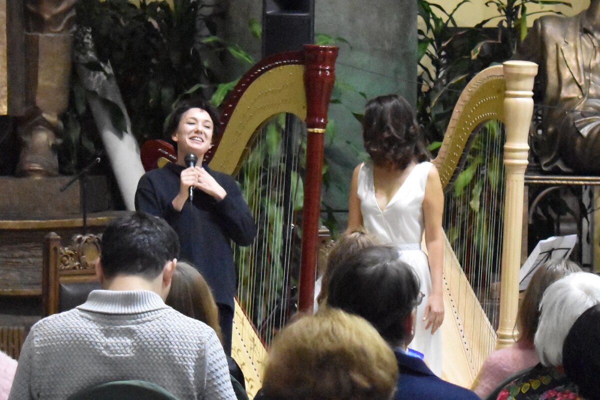 Народная артистка Российской Федерации Чулпан Хаматова