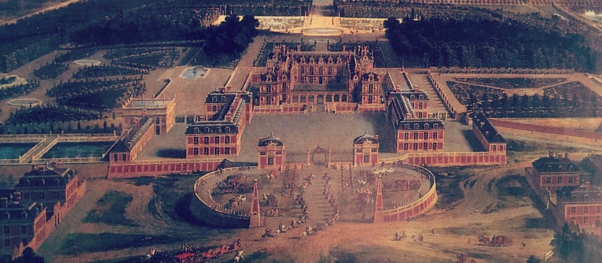 Над строительством Версальского дворца трудилось 36.000 рабочих и 6.000 лошадей.