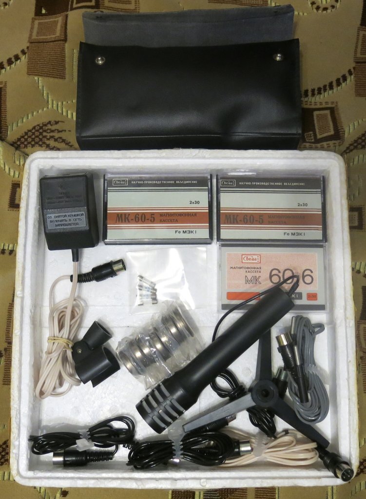 Комплект принадлежностей магнитофона ВМ-85к