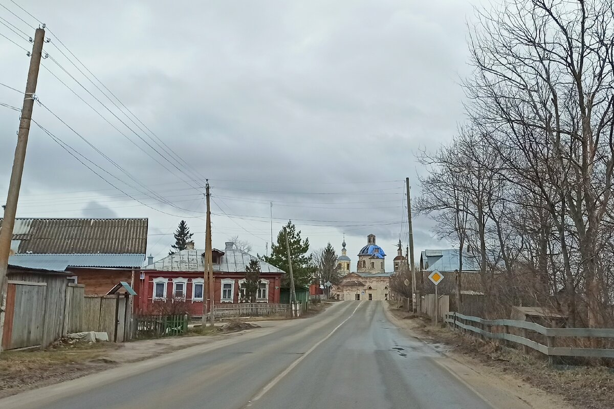 Как живёт современное село недалеко от Москвы. Показываю Ловцы, что на Оке  | По России с Позитивом | Дзен