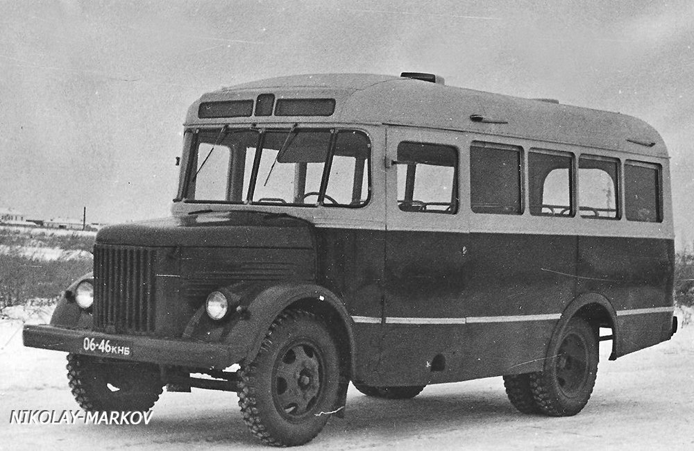 ПАЗ-651А курганской сборки образца 1958-1962 годов (заводское фото)
