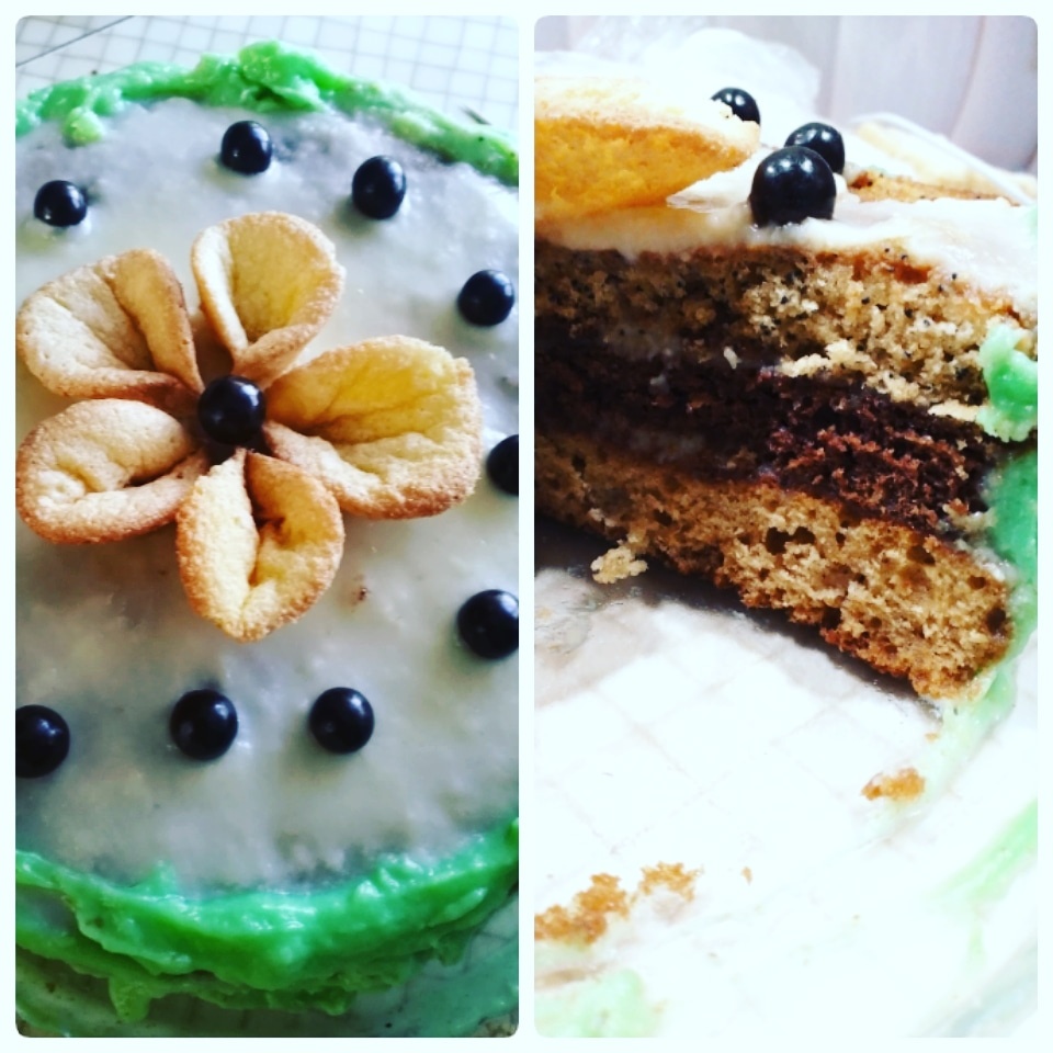 Добрый день мои дорогие,хочу поделится с вами рецептом очень вкусного тортика,который я пеку для своих любимых с 13 лет