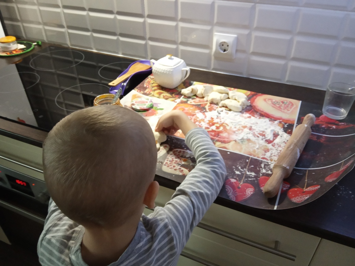 Лепим пирожки