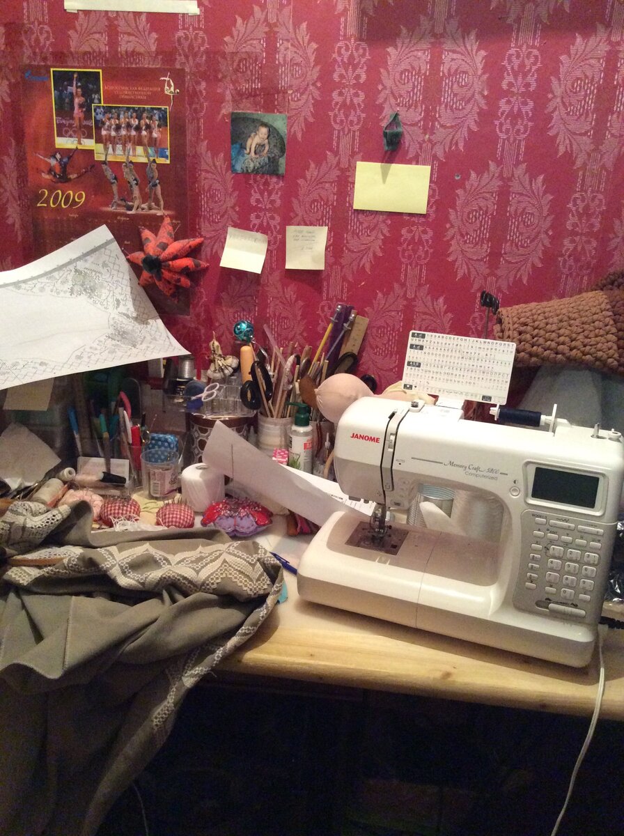 Всё замерло и ждёт....