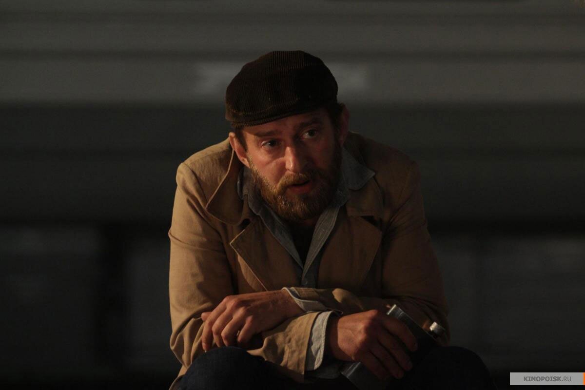 кадр с сайта https://www.kinopoisk.ru/picture/2623610/#