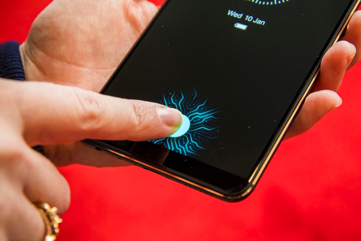 Есть ли отпечаток пальца на самсунг. Смартфон Bluboo s3. Сканер отпечатков Samsung s10. Samsung Galaxy s9 отпечаток пальца. Самсунг галакси с 10 Лайт сканер отпечатков пальцев.