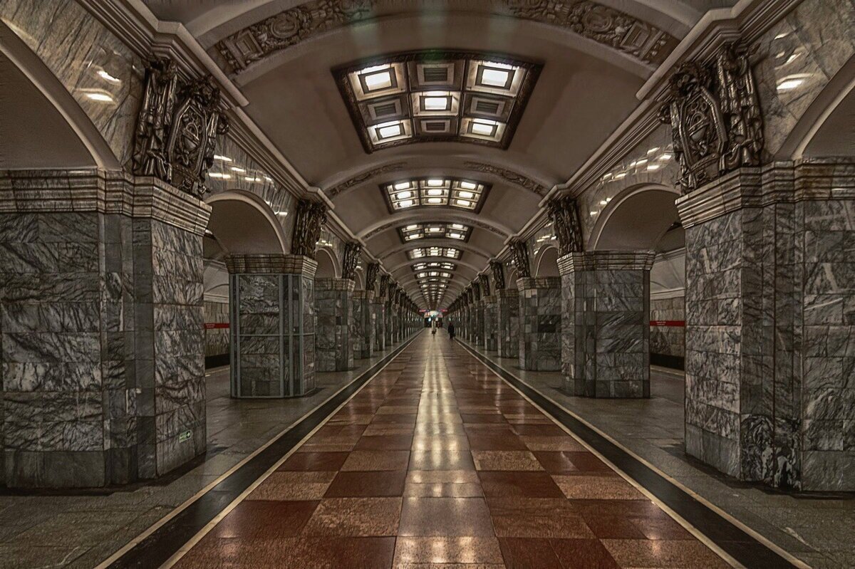 Улицы санкт петербурга метро. Станция метро Кировский завод Санкт-Петербург. Кировский завод метро. Станция метро Кировский завод СПБ. Метро Петербурга станция Кировский завод.