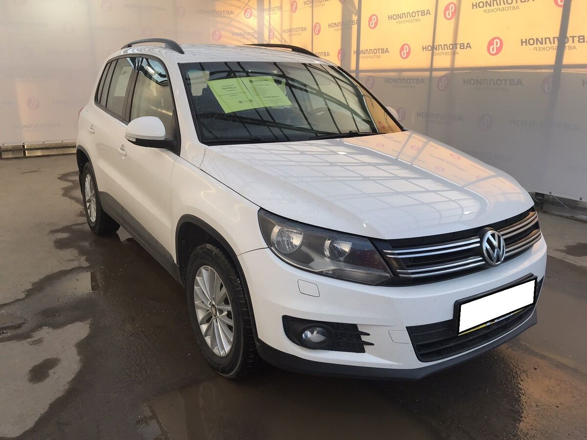 Volkswagen tiguan 2012 года