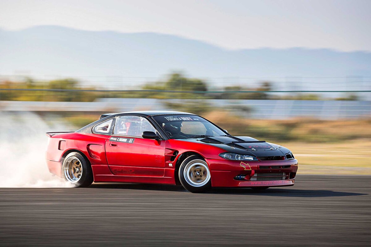 Nissan 240sx s15