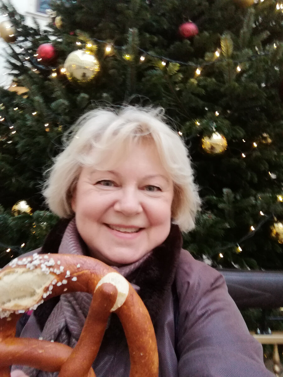 любимый австрийский бублик Brezel, спасение для небольшого голода