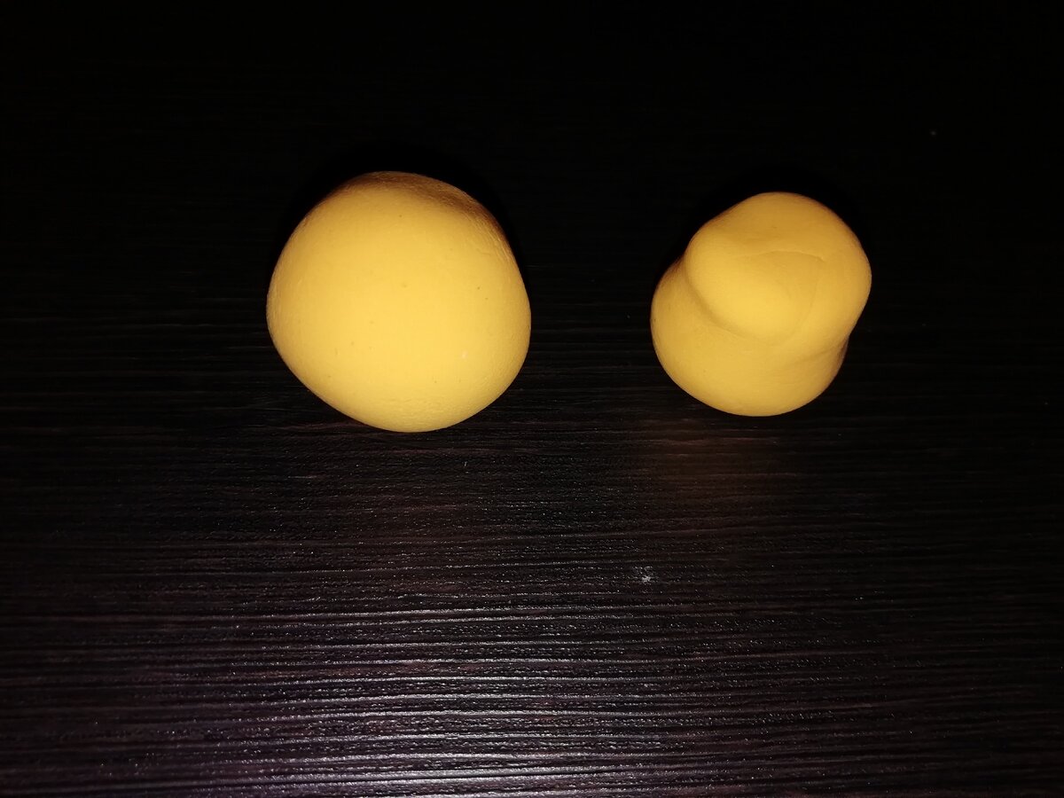 Лепим голову и тельце. 