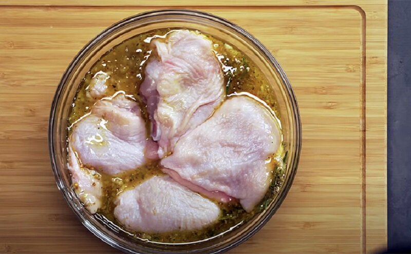 Нежная курица с овощами по французскому рецепту