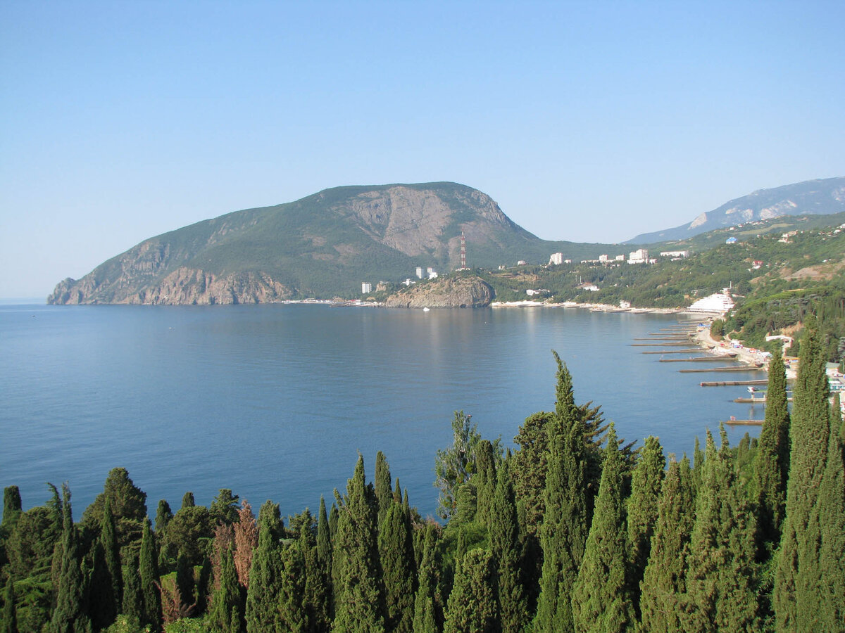 Все знают Крым таким. Это ЮБК (Южный берег Крыма).