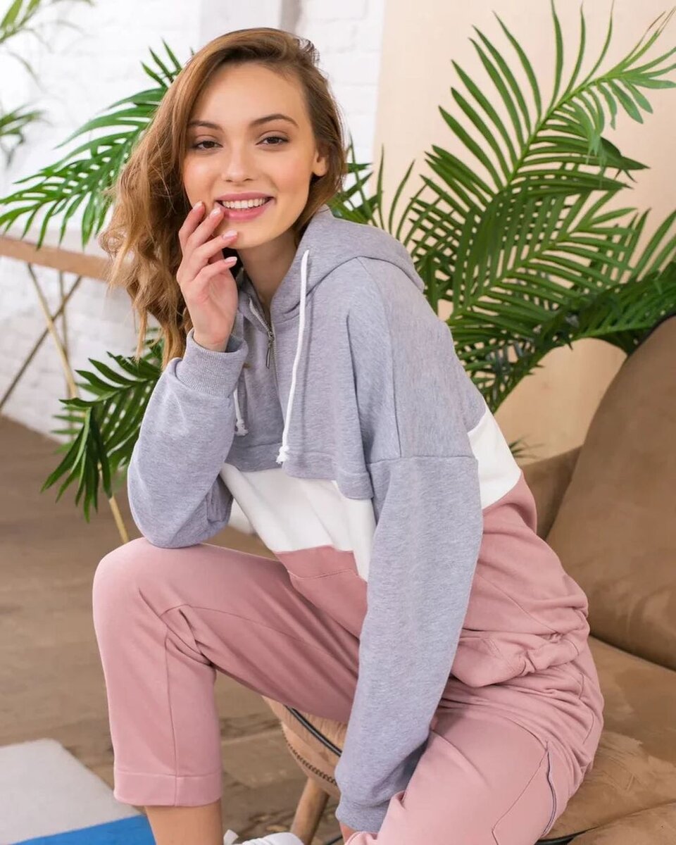 Фото CHIC MAMA
