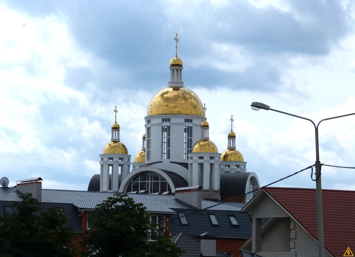 Храм Андрея Первозванного. Фотографии из открытых источников.