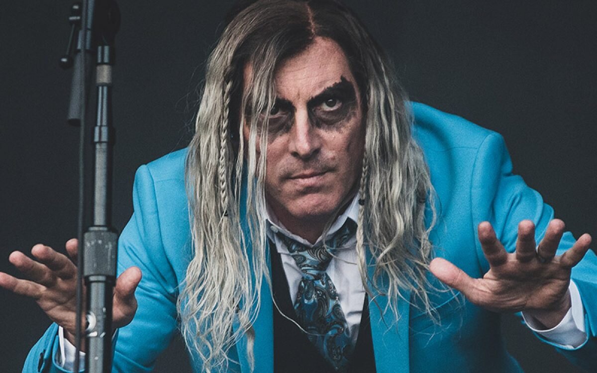 Мэйнард Джеймс Кинан