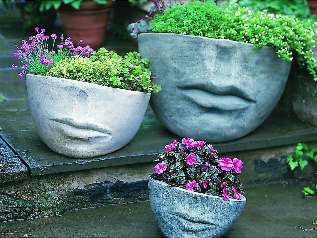 ️Гигантские контейнеры в виде терракотовых горшков