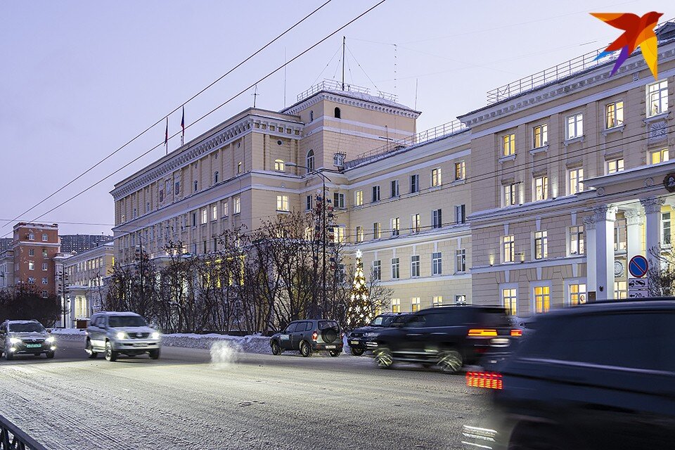     В 2021 году на «Форуме СМИ» стало известно, что в Мурманской области будет утверждено звание «Почетный работник средств массовой информации Мурманской области». Антон ЗАБИРОВ