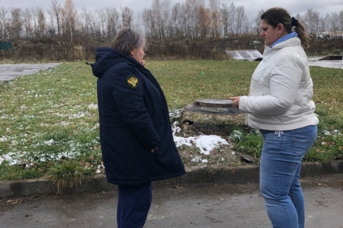    Спустя две недели в поселке Молодежном наконец прочистили коллектор