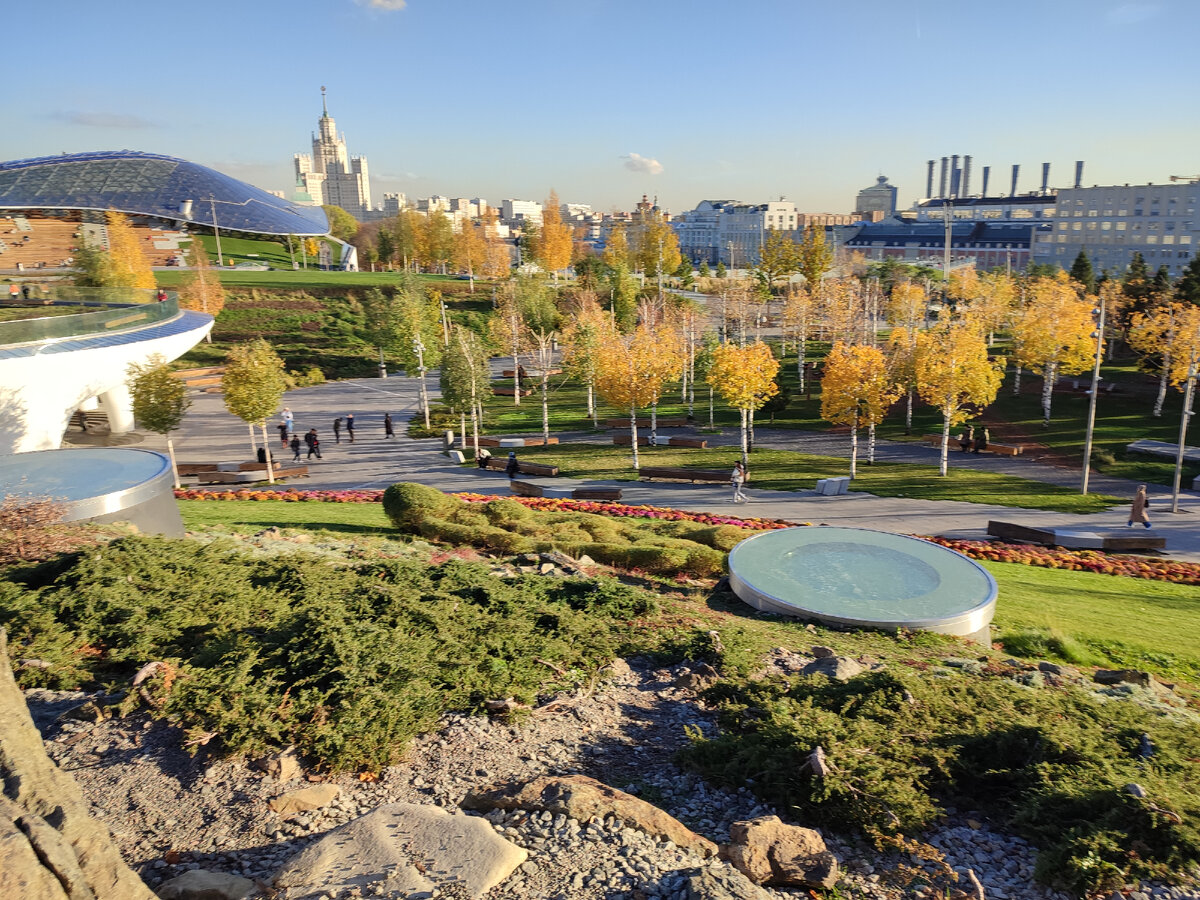 Парк Зарядье, г. Москва, октябрь 2022
