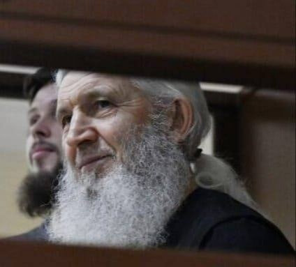 фотография взята со страницы сообщества "Паломники Среднеуральского женского монастыря" https://vk.com/club179678191