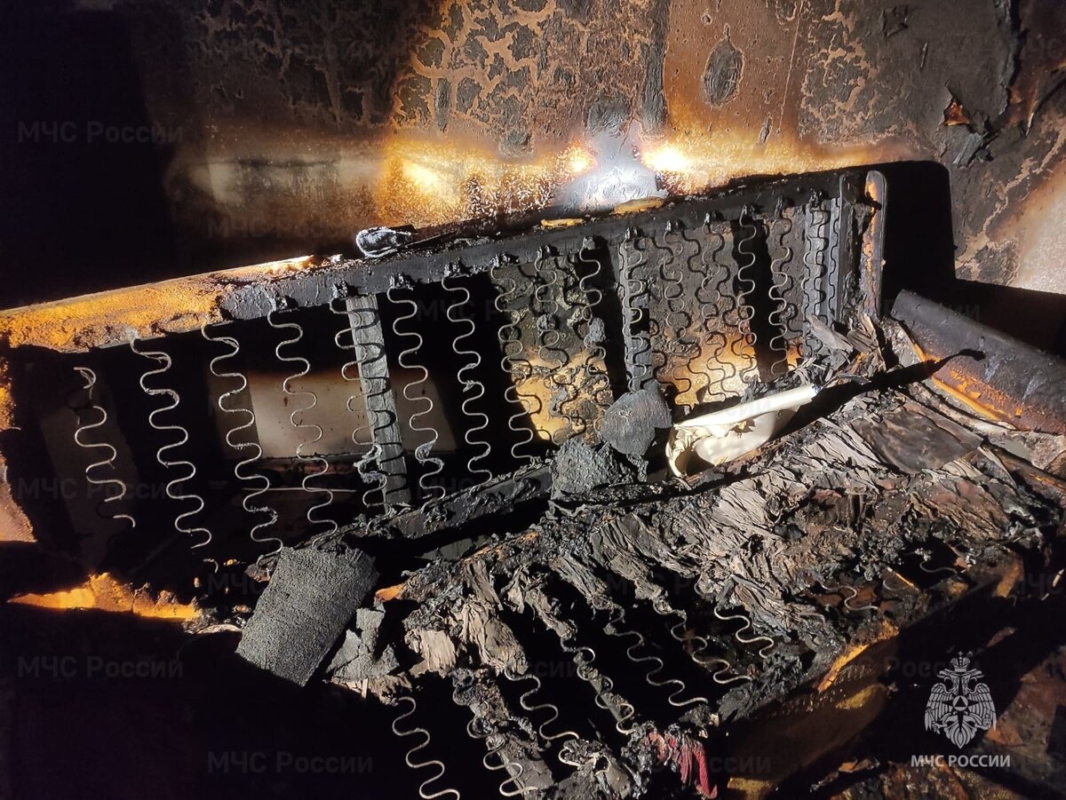    В Орске на пожаре в многоквартирном доме погибли мужчина и женщина Андрей Севостьянов