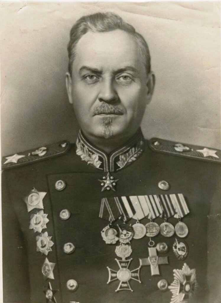 Булганин Николай Александрович (1895-1975 гг.).
