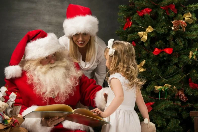 От детей можно услышать ряд интересных вопросов, которые могут поставить взрослого в тупик. "Существует ли Дед Мороз?" - является одним из них.-2