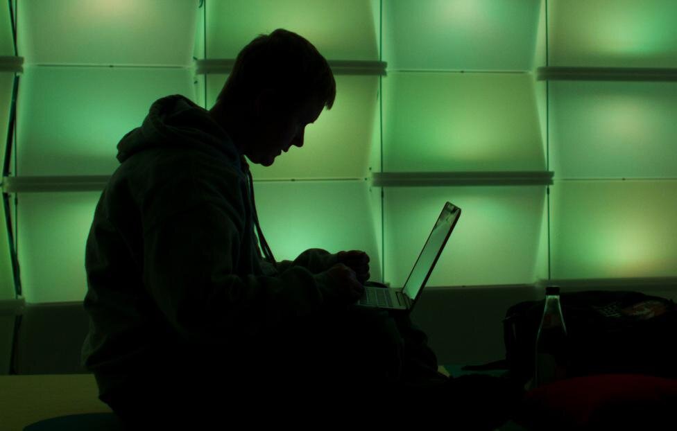 © REUTERS/Thomas Peter, архив 