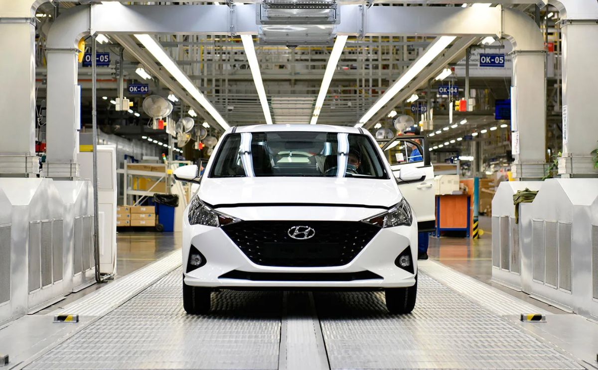 Хендай работает. Завод хёндай в Санкт-Петербурге. Hyundai Motor завод в Санкт-Петербурге. Завод Hyundai в России. Автозавод Hyundai